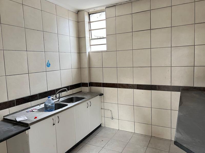 To Let commercial Property for Rent in North End Eastern Cape